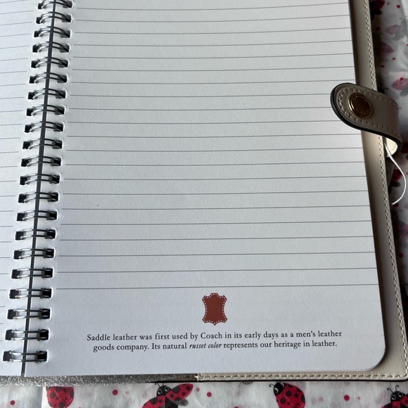 🪲🐌🐞 COACH NOTEBOOK WITH CREATURE PRINT 🐞🐌🪲 NWT 🪲🐌🐞 - Picture 15 of 16